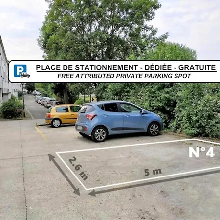 L Room, Kitchen, Bathroom & Parking L 25 Mins From Paris Gare Du Nord, Cdg Airport & Stade De France Apartment Montmagny