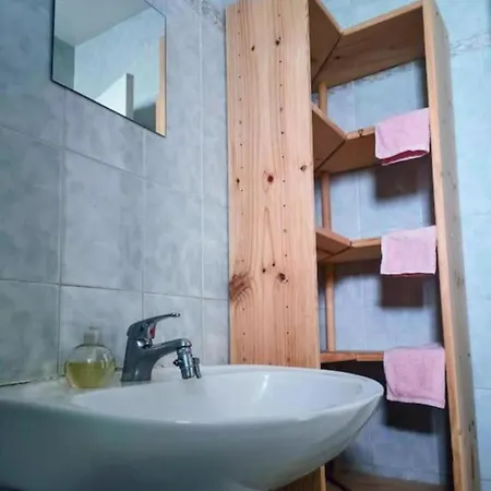 Apartment L Room, Kitchen, Bathroom & Parking L 25 Mins From Paris Gare Du Nord, Cdg Airport & Stade De France